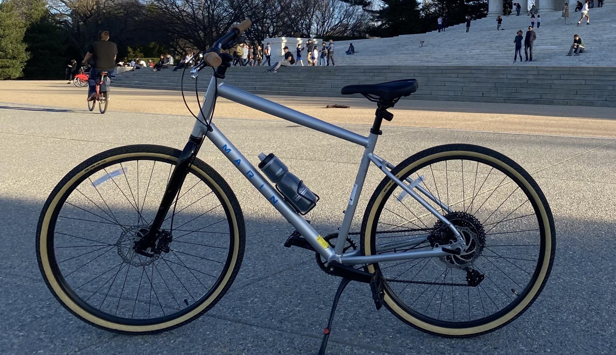 Marin Bikes Kentfield 2 Silver, gray or bare metal