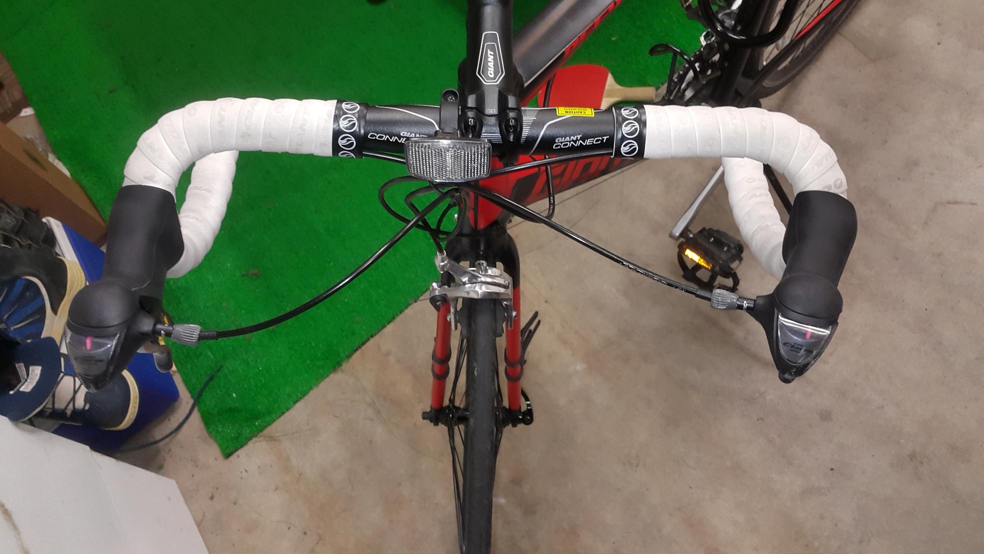 2016 Giant Defy 5 Black and Red