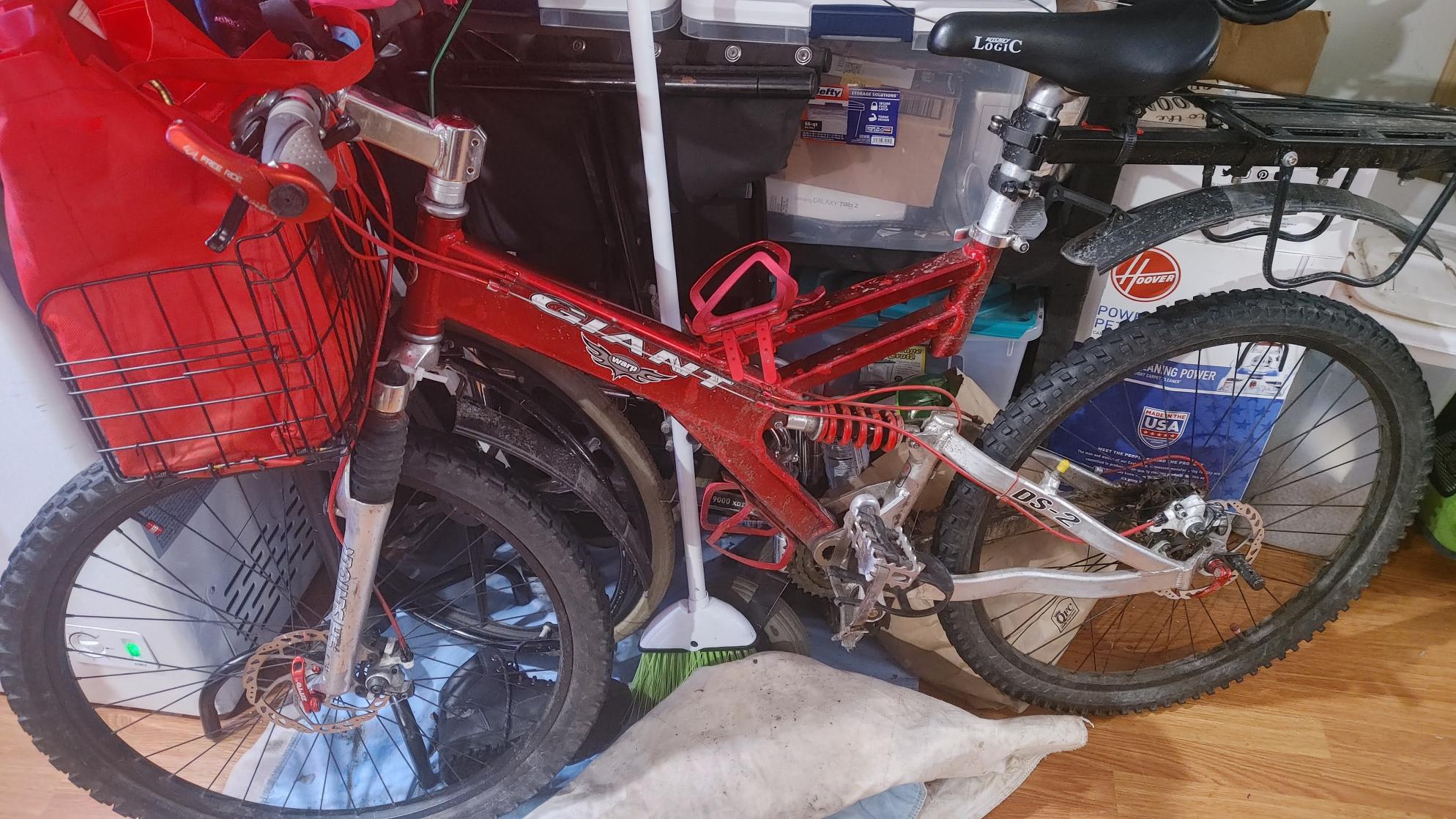 1999 Giant Warp DS2 Red