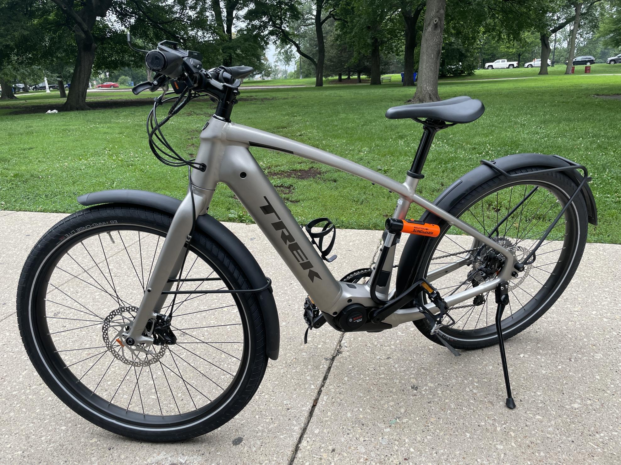 2021 Trek Allant+ 8S Silver, gray or bare metal