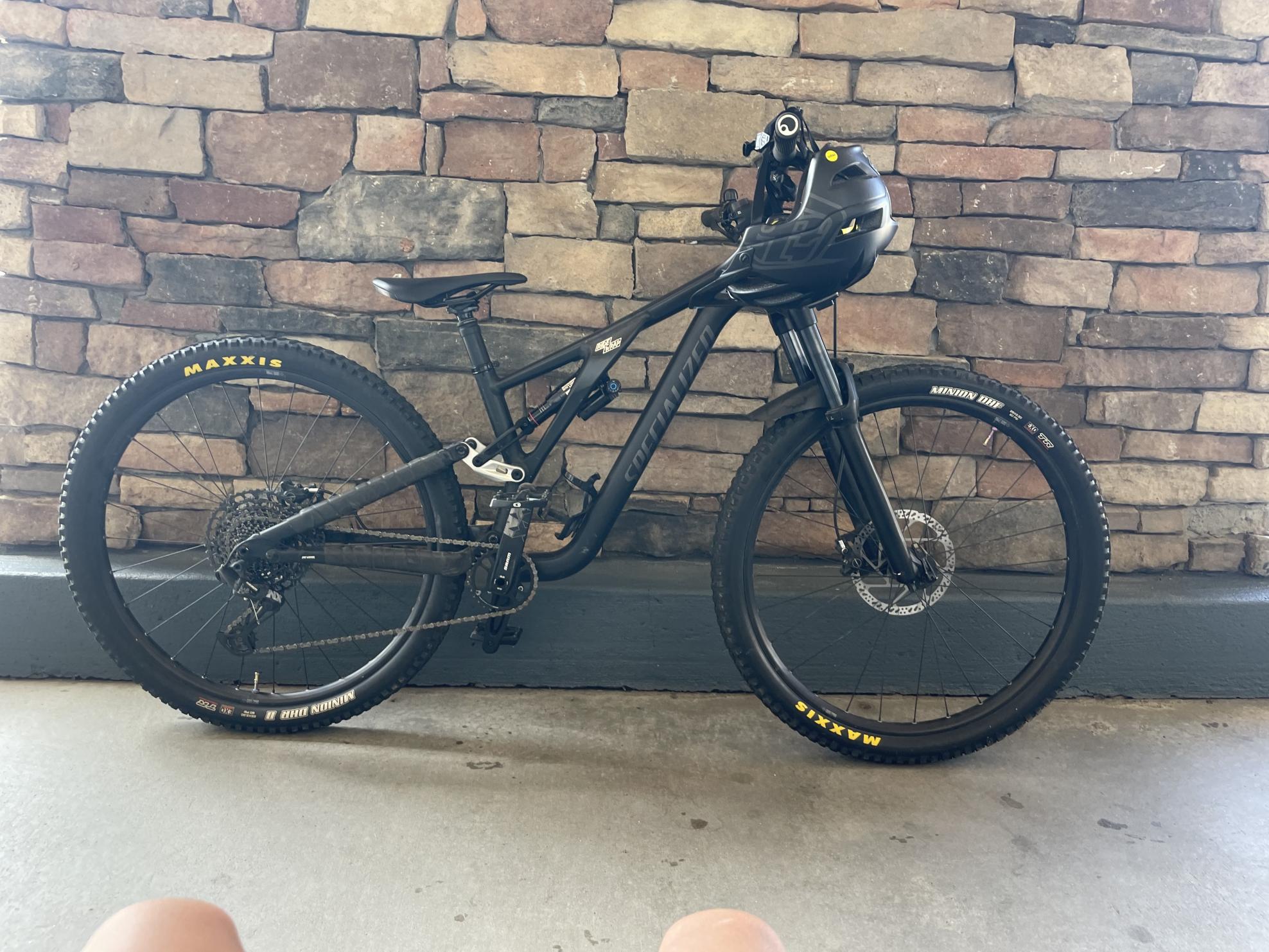 2022 Specialized Stump jumper Alloy Black