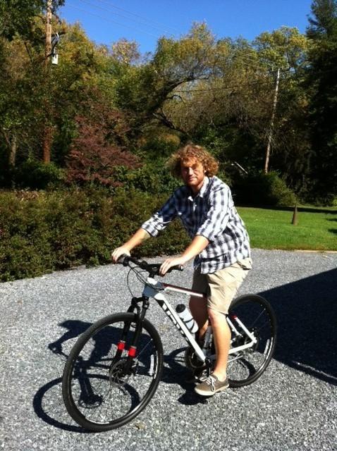 2012 Trek 8.3  Black
