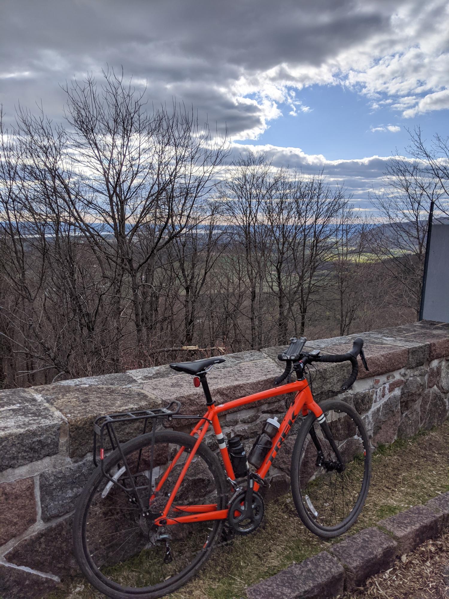 2019 Trek Checkpoint ALR 4 Orange, Black, and White