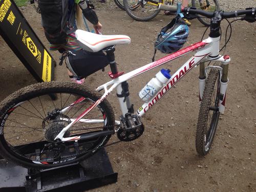 2012 Cannondale Deuce White and Red