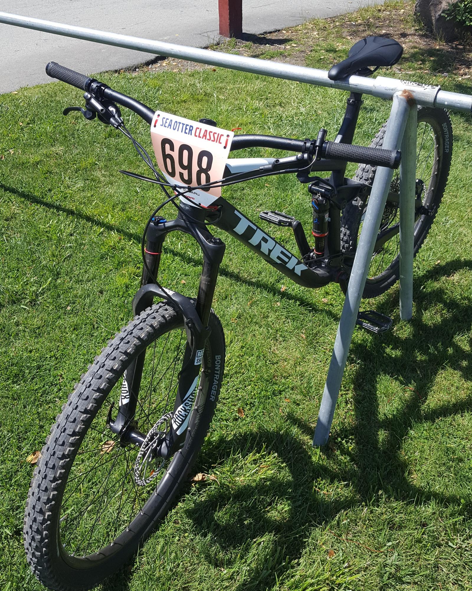 2017 Trek Remedy 8 Black