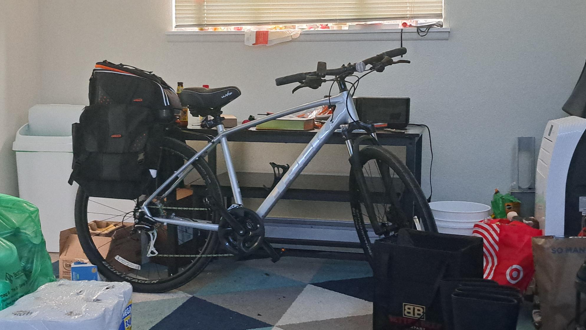 Trek Marlin Silver, gray or bare metal