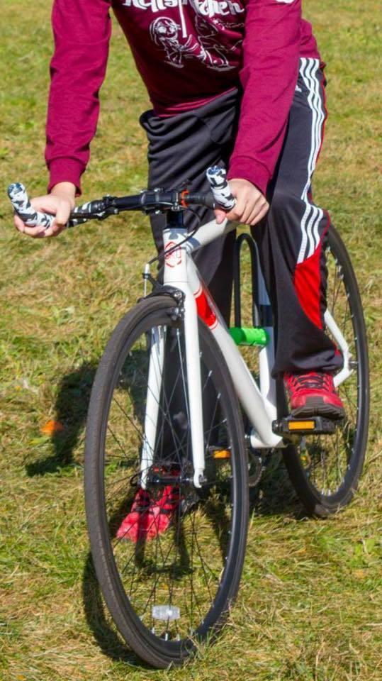 2015 6KU Track White