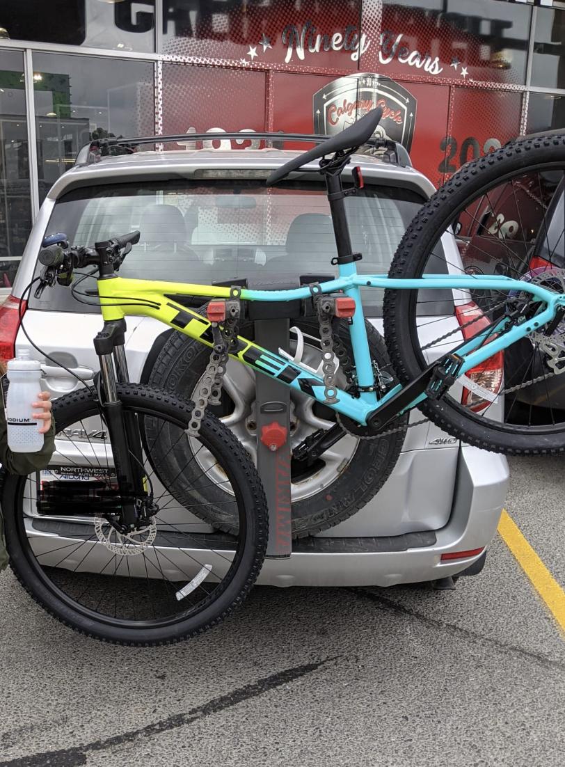 2021 Trek Marlin 5 Teal and Yellow or Gold
