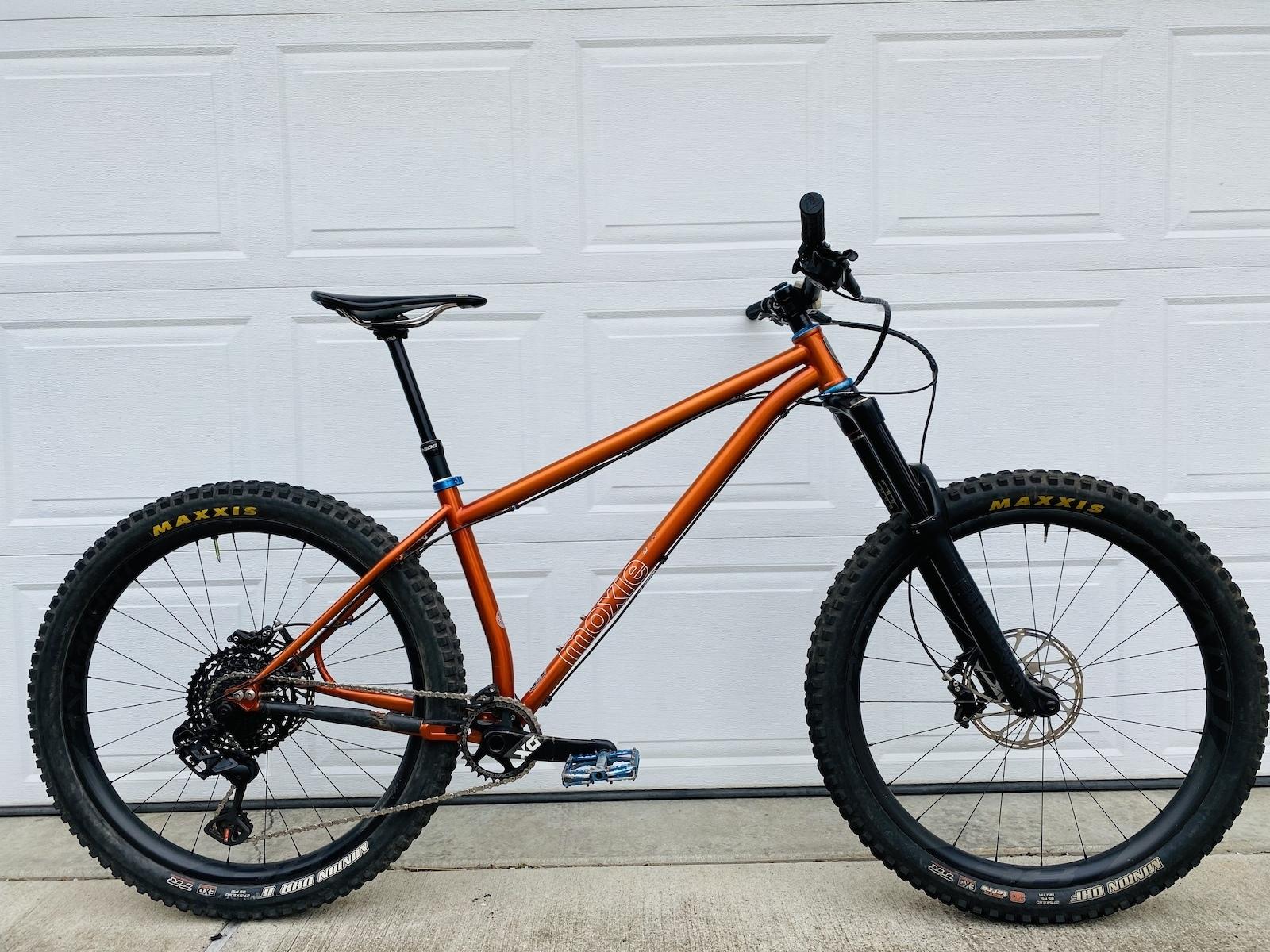 2022 Pipedream Moxie Orange