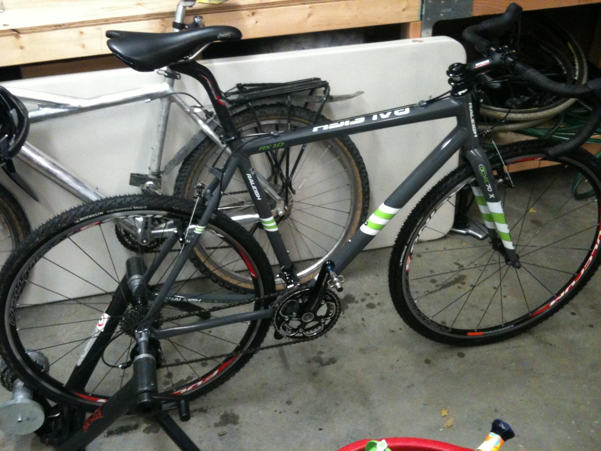 2010 Raleigh CX 1.0 Silver, gray or bare metal