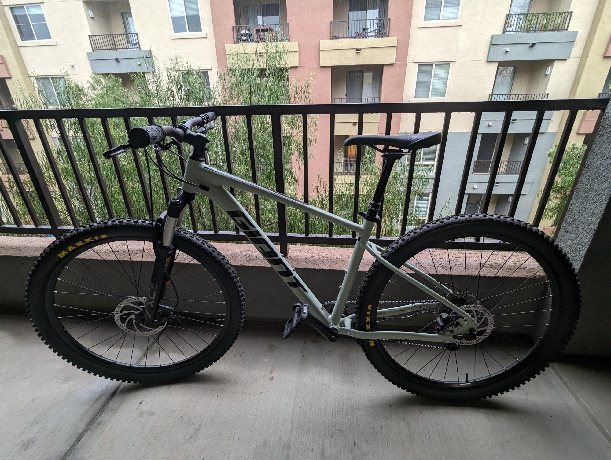 2021 Giant Talon 1 Green