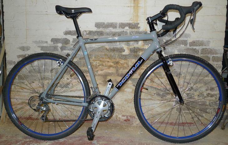 2010 Kona Jake  Black