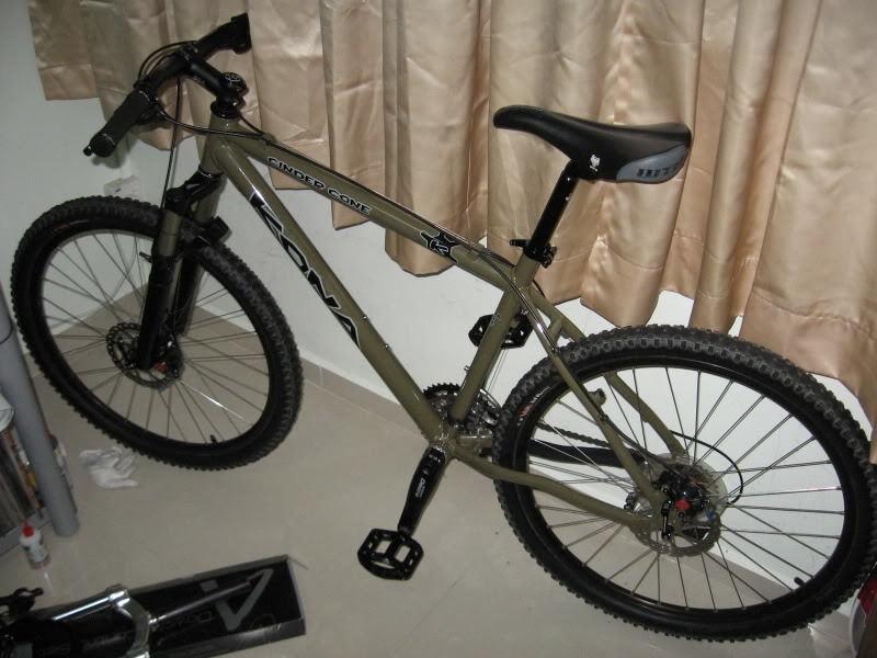 2004 Kona Cinder Cone Green