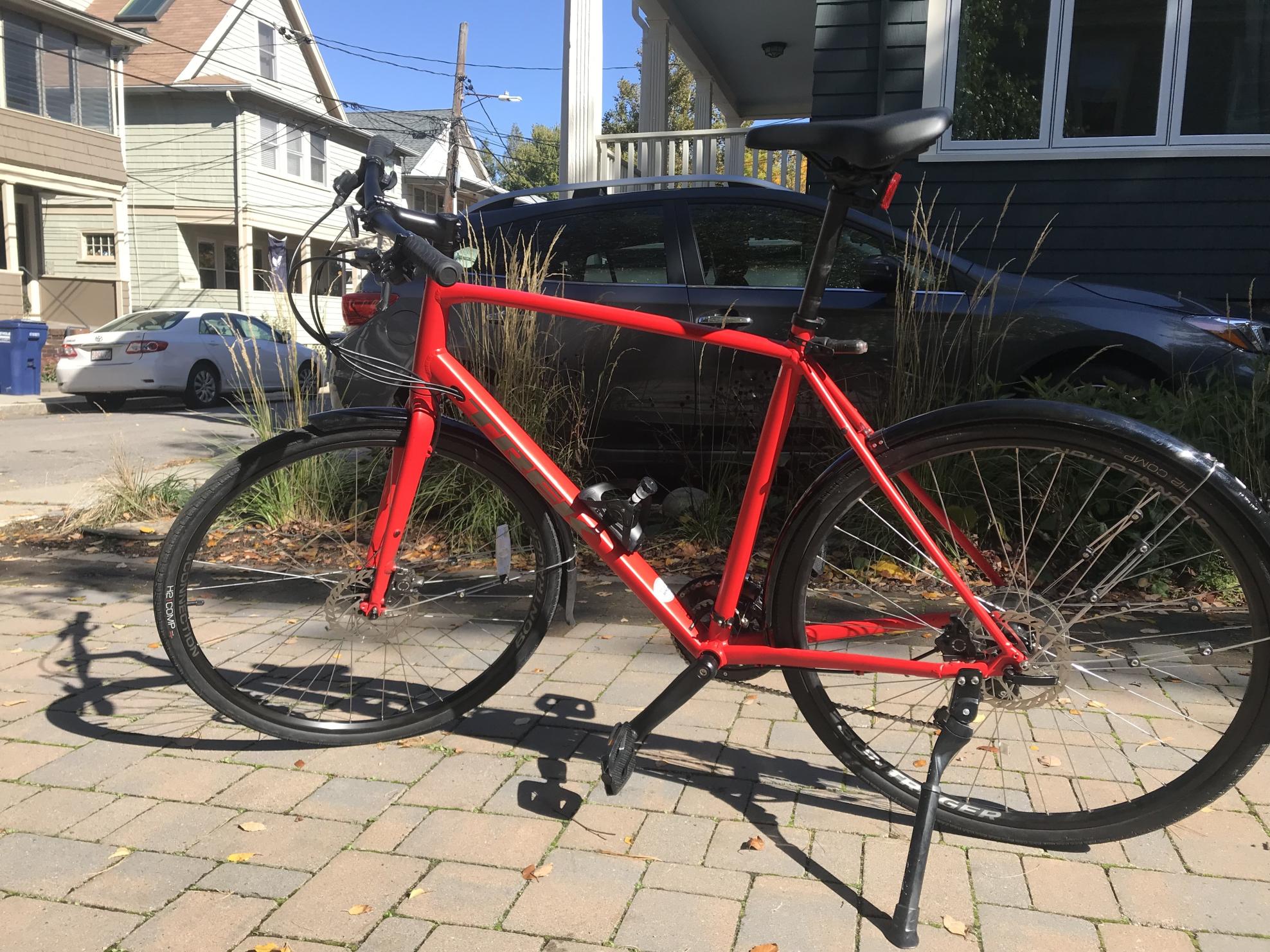 2023 Trek XL Red