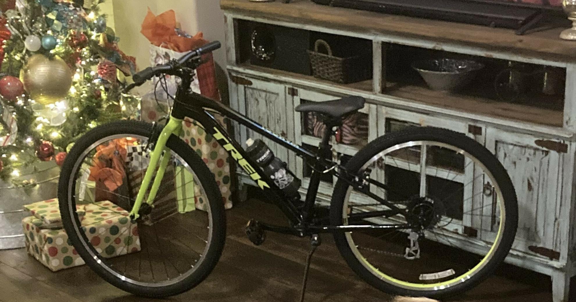 2022 Trek Wahoo 26 14 Trek Black and Green