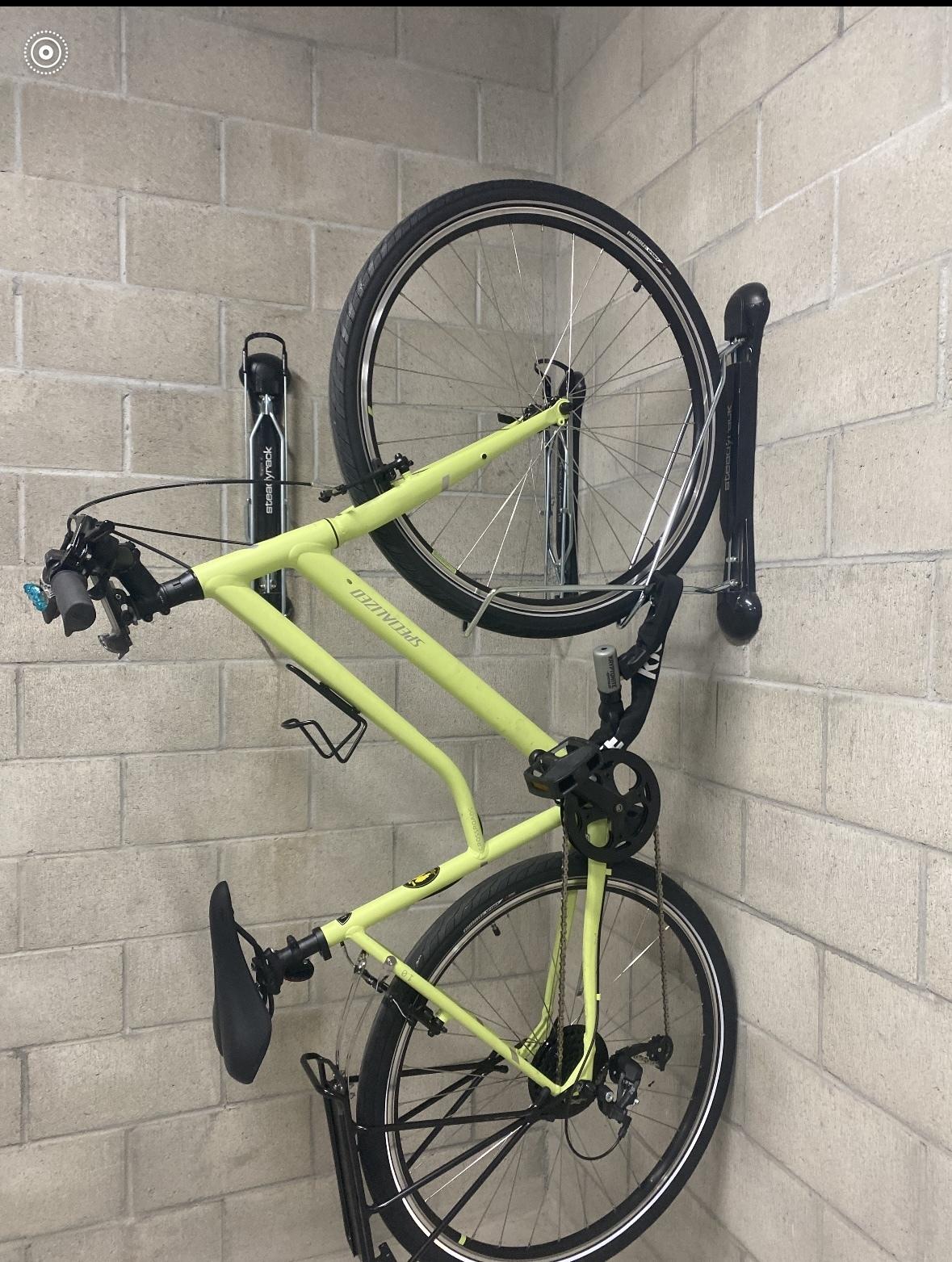 2022 Specialized Crossroads 2.0 Step Through Yellow or Gold