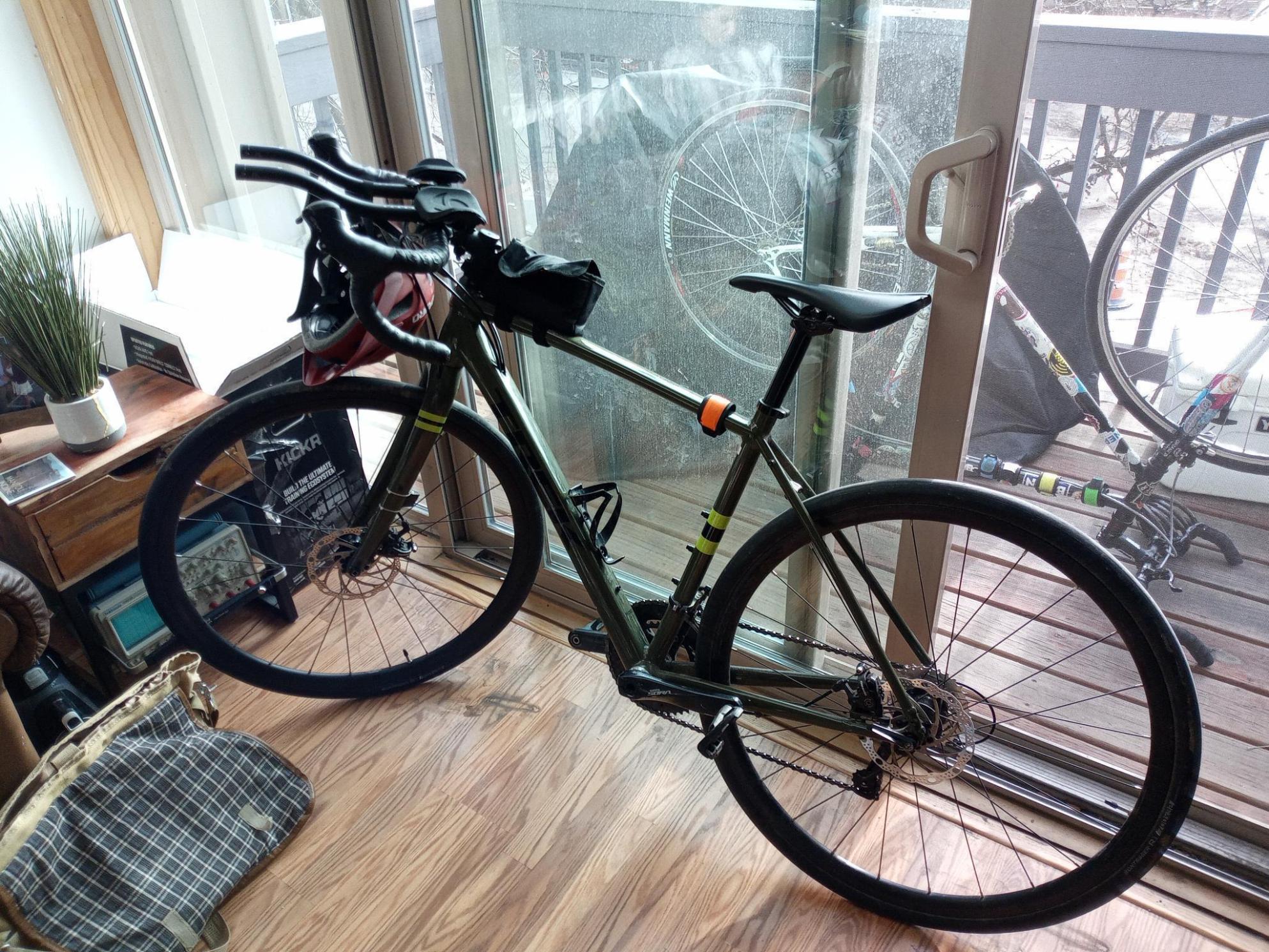 2019 Trek Checkpoint AL 3 Green