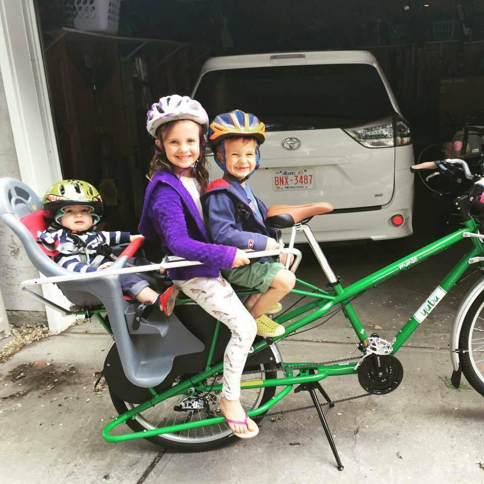 2015 Yuba cargo Green