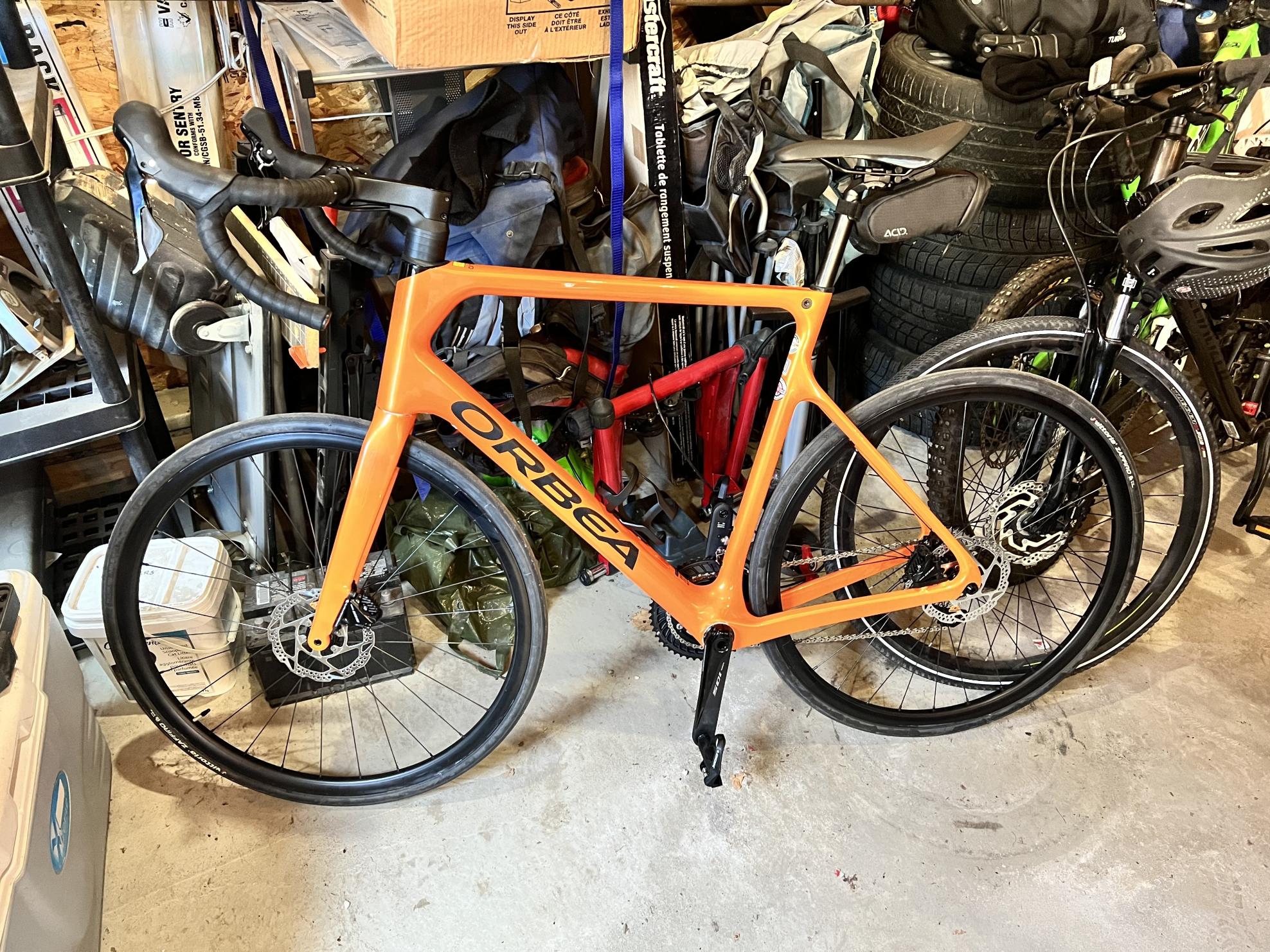 2022 Orbea Orca M30 60cm Matte Orange