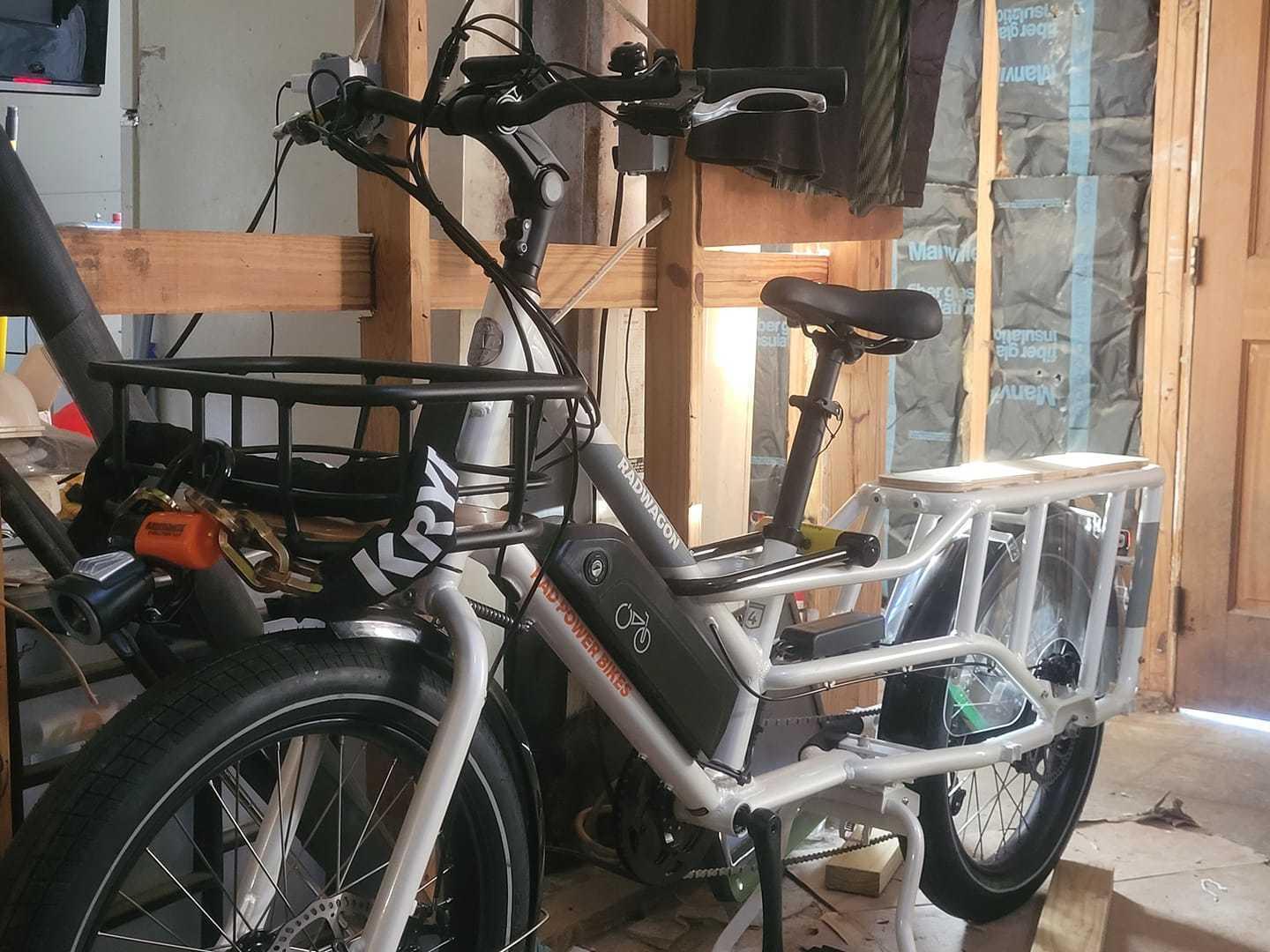 2021 Rad Power Bikes RadWagon White