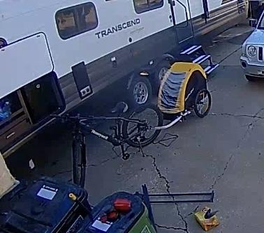 2022 Burley Design bike trailer Black and Yellow or Gold