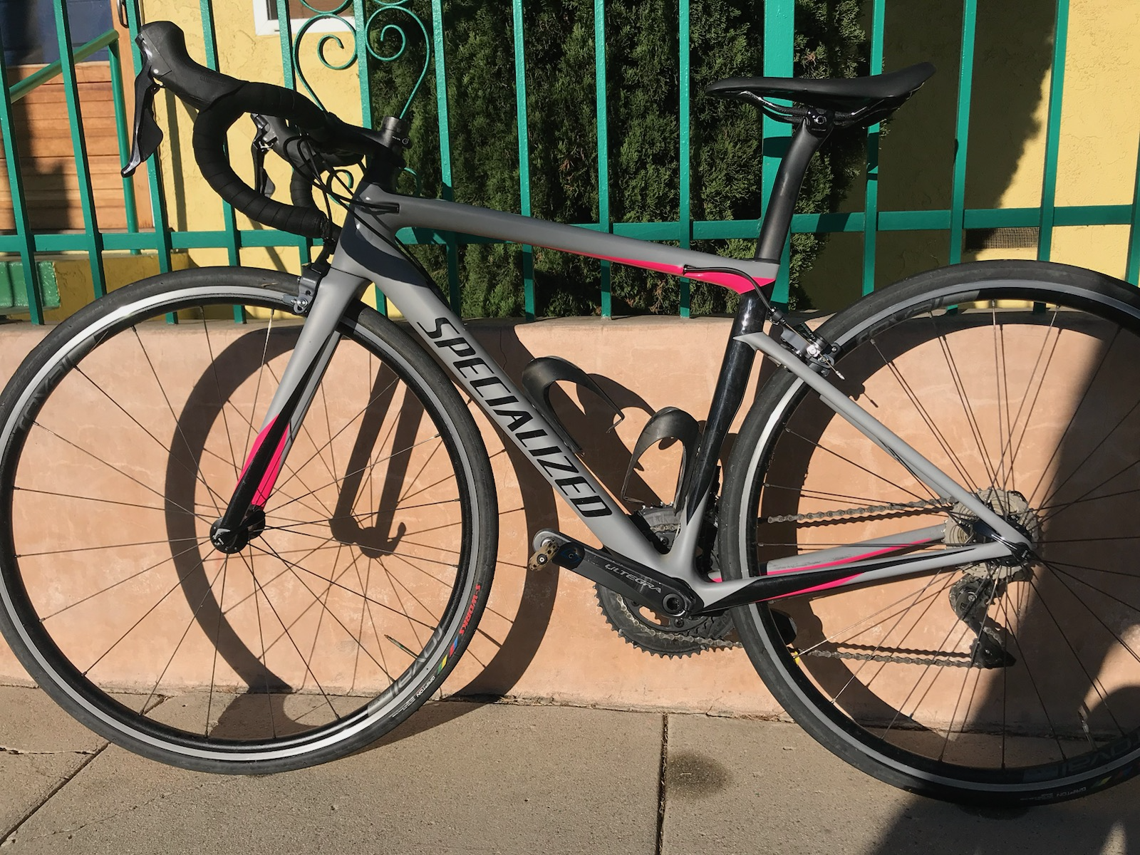2018 Specialized Women's Tarmac Expert Silver, gray or bare metal