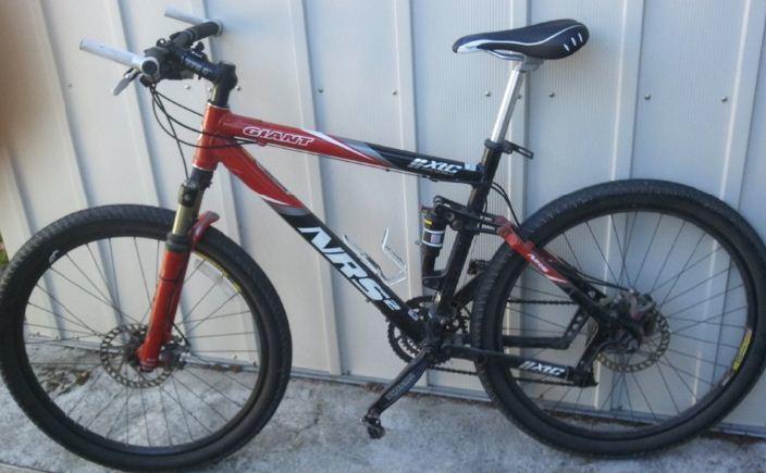 2003 Giant NRS2 Black and Red