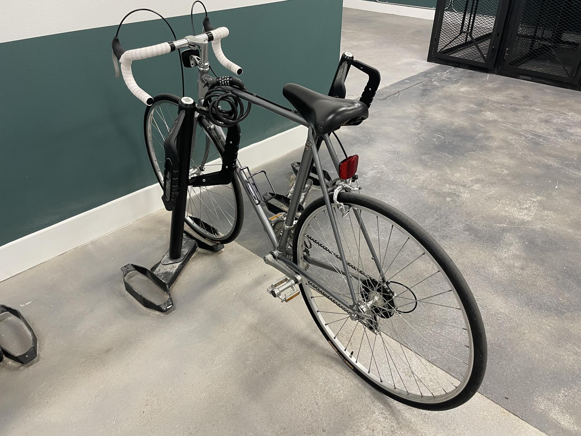 1986 Trek Silver, gray or bare metal