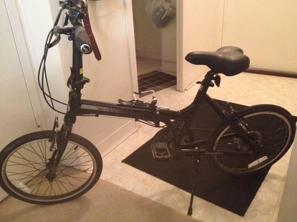 2013 Giant ExpressWay 2  Black