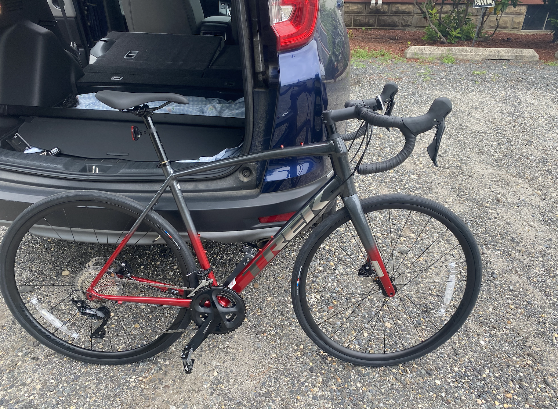 2021 Trek Domane AL5 58cm Lithium Grey to Crims... Silver, gray or bare metal and Red