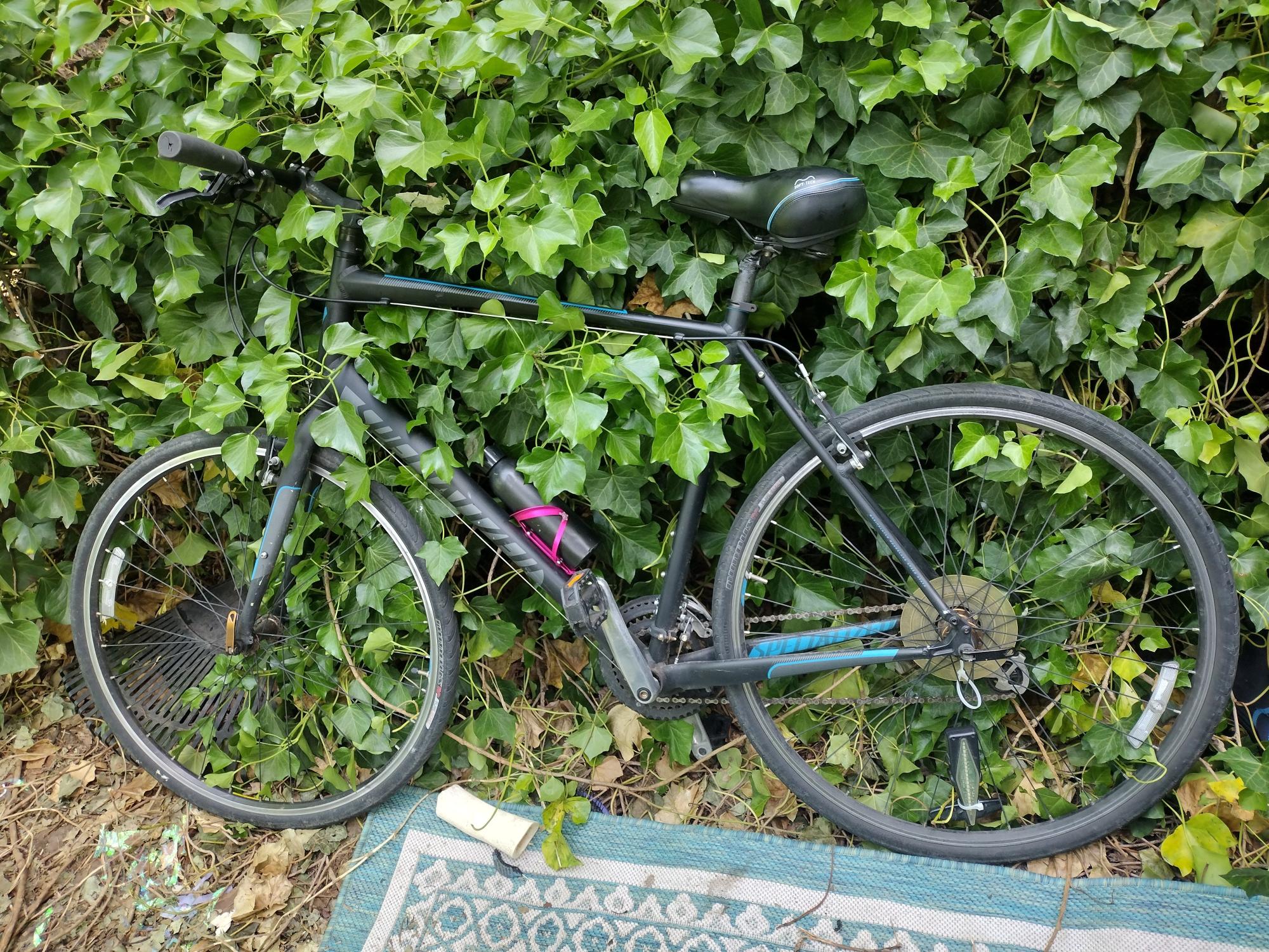 2014 Specialized Sirrus Black