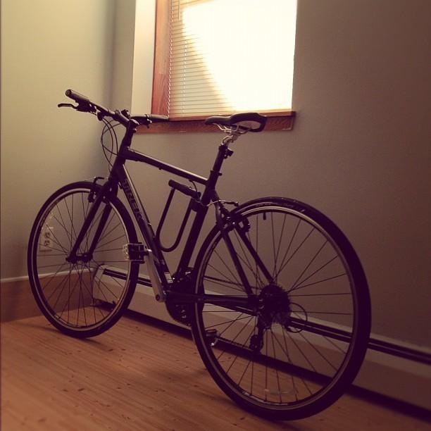 2012 Trek 7.2 FX Black