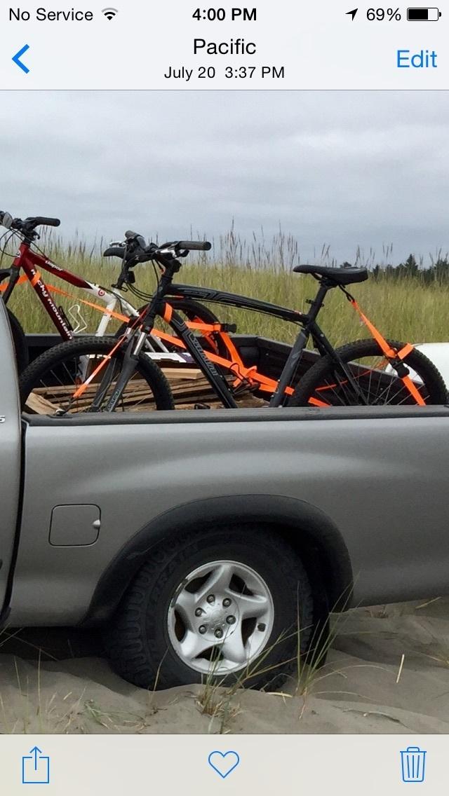 2015 Rocky Mountain Bicycles Vapor Red and White
