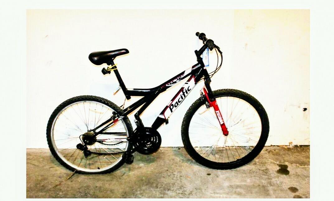 2024 Pacific Cycle Mt bike Black and Red