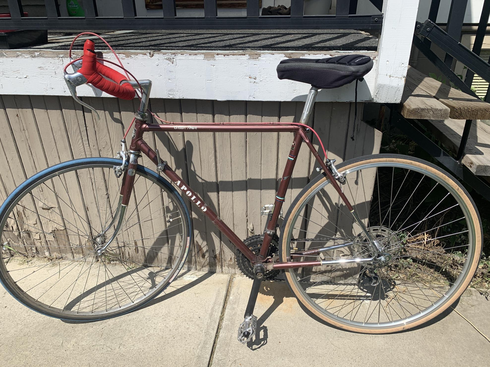 Apollo Grand Tour Red