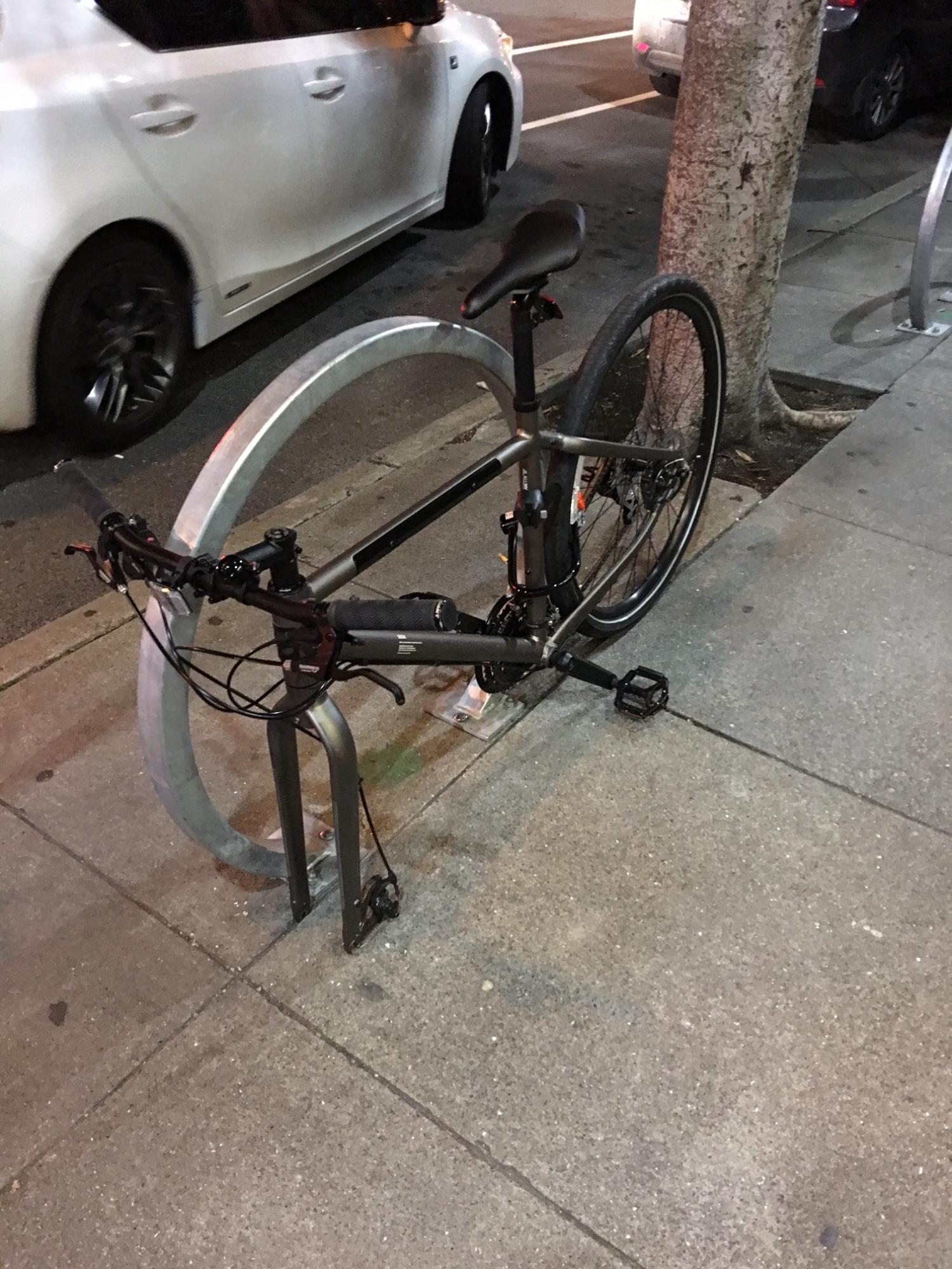 2016 Giant Seek 3 Black