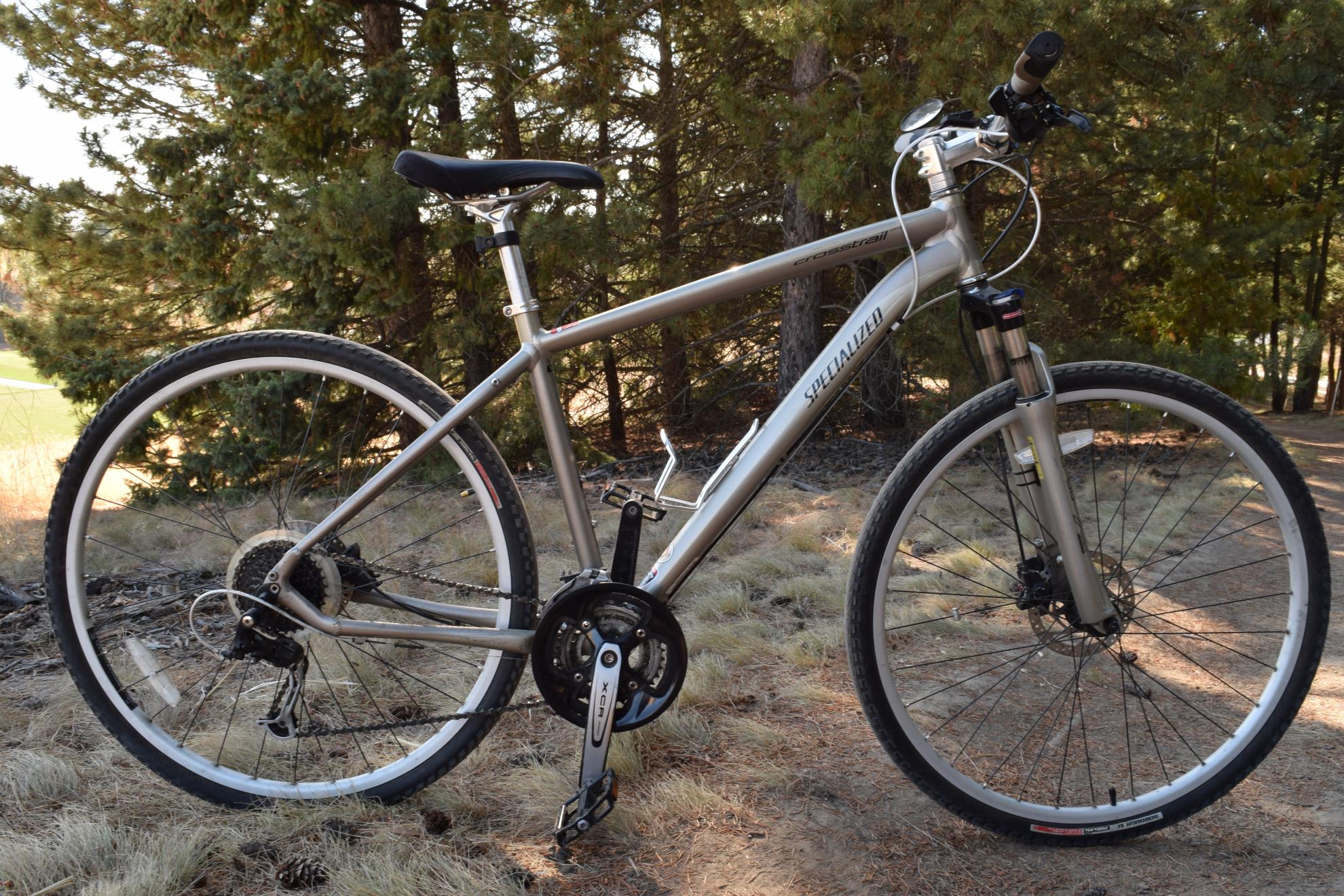 2012 Specialized Crosstrail Disc Silver or Gray