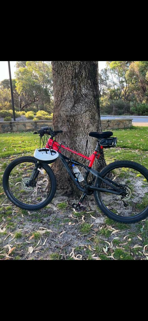 2022 Polygon Siskiu Bikes Dual Suspension Mountain Bike Red and Black