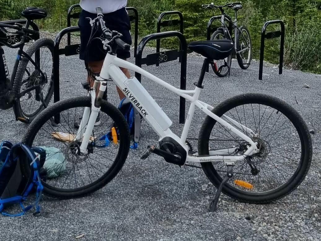 2022 Silverback eBike M500 27 White