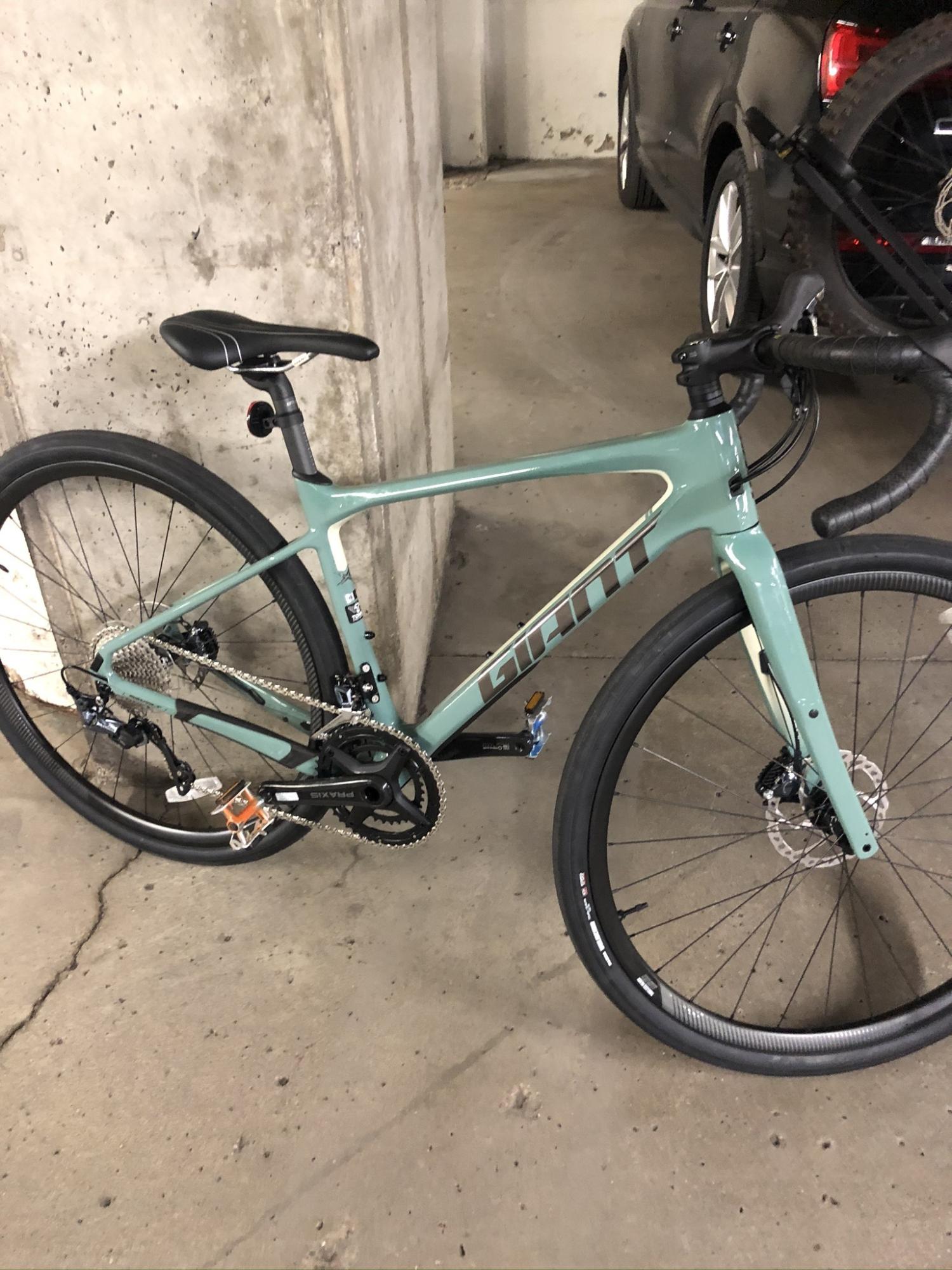 2020 Giant Revolt Advanced Green