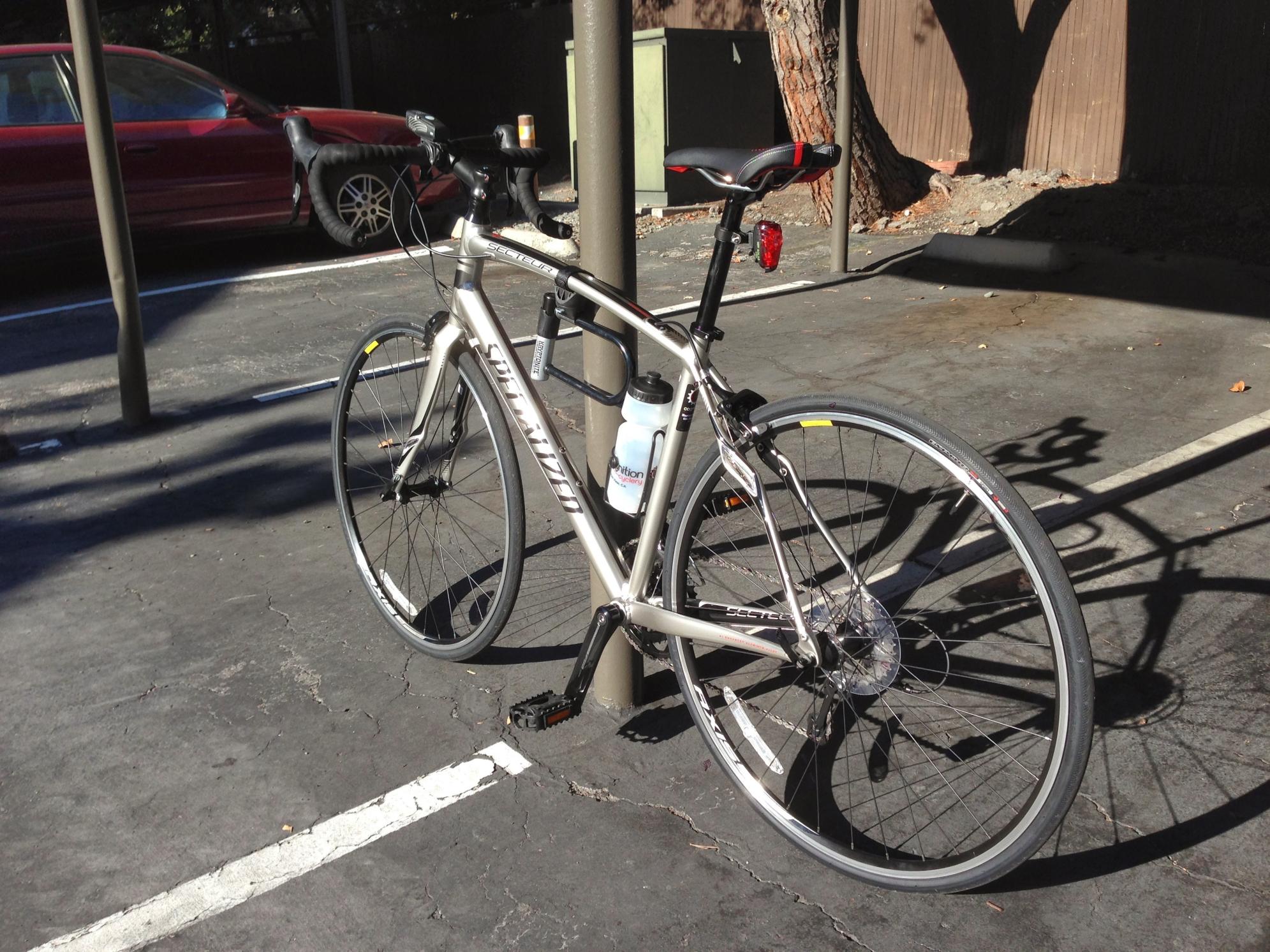 2014 Specialized Secteur Sport Silver or Gray