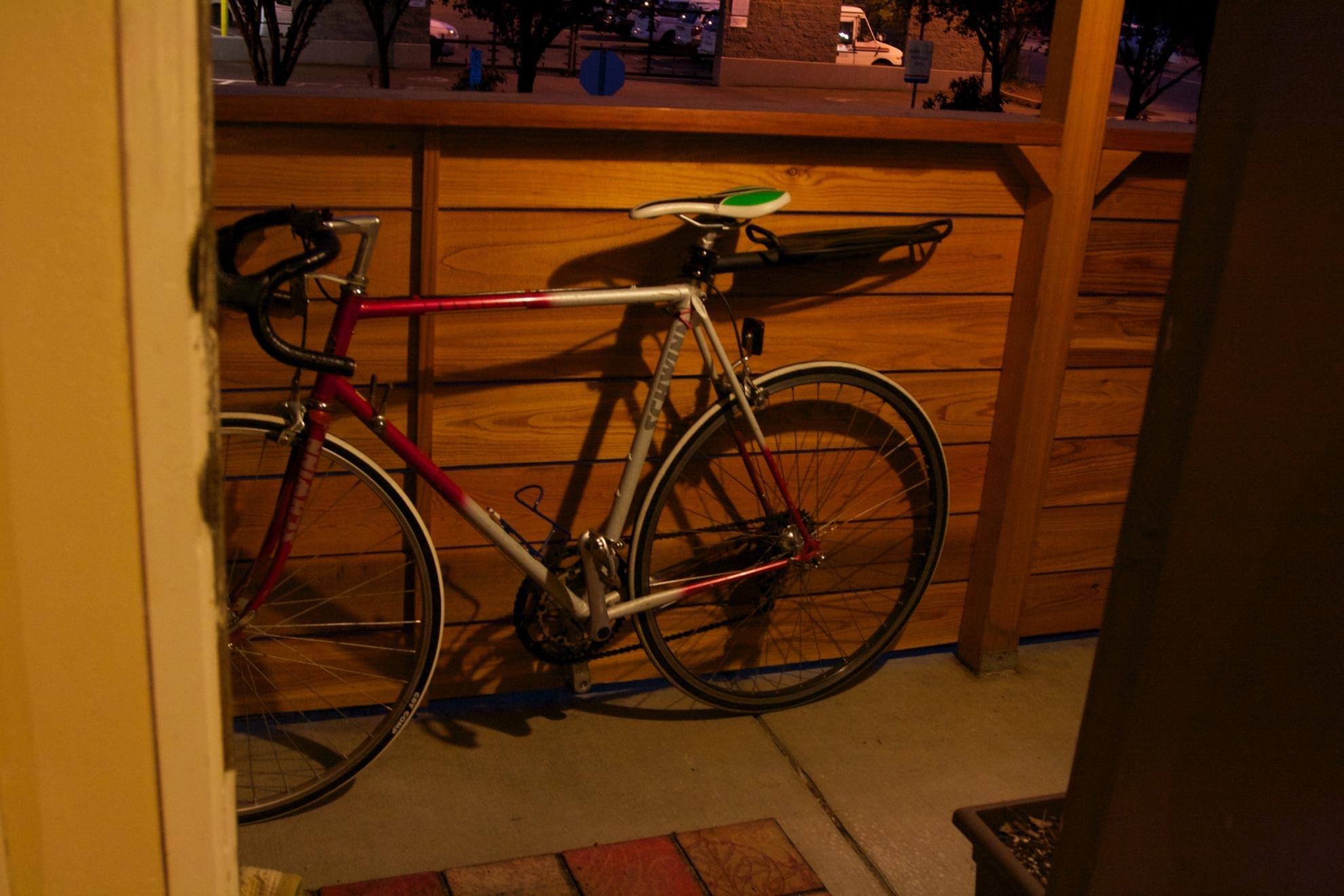 1989 Schwinn traveler  Red and White