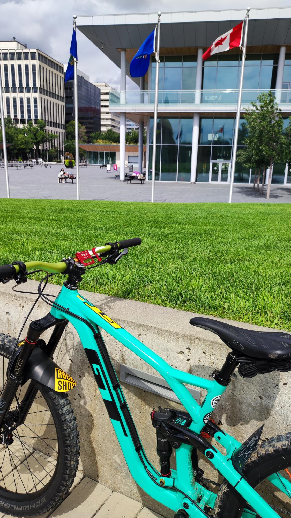 2021 GT Bicycles Force Comp Blue