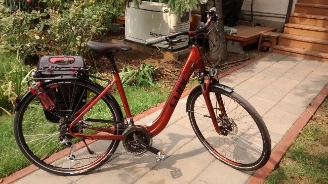 2017 Cube Touring step through Brown