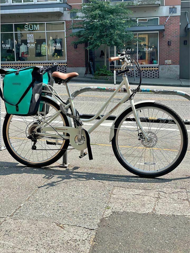 Retrospec Beaumont Cruiser, ebike White