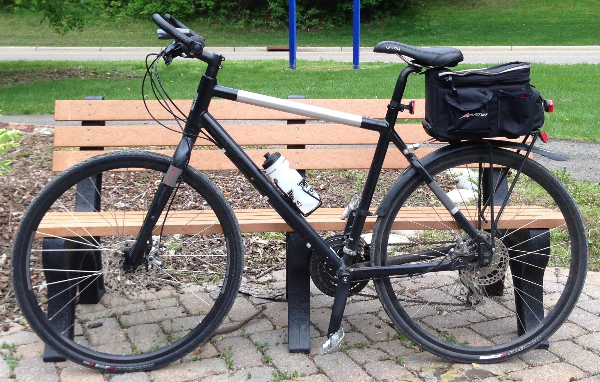 2010 Giant Seek 2 Black