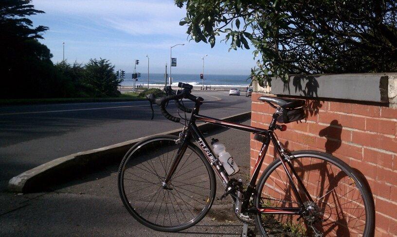 2008 Trek 1.2  Black