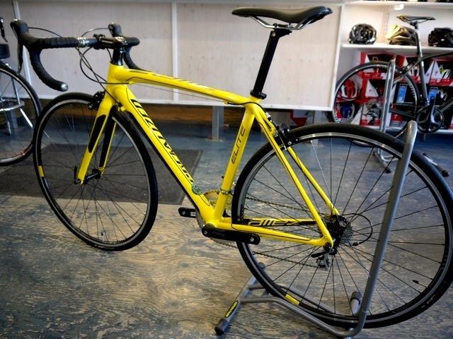 2013 Specialized Allez Elt M2  Yellow or Gold