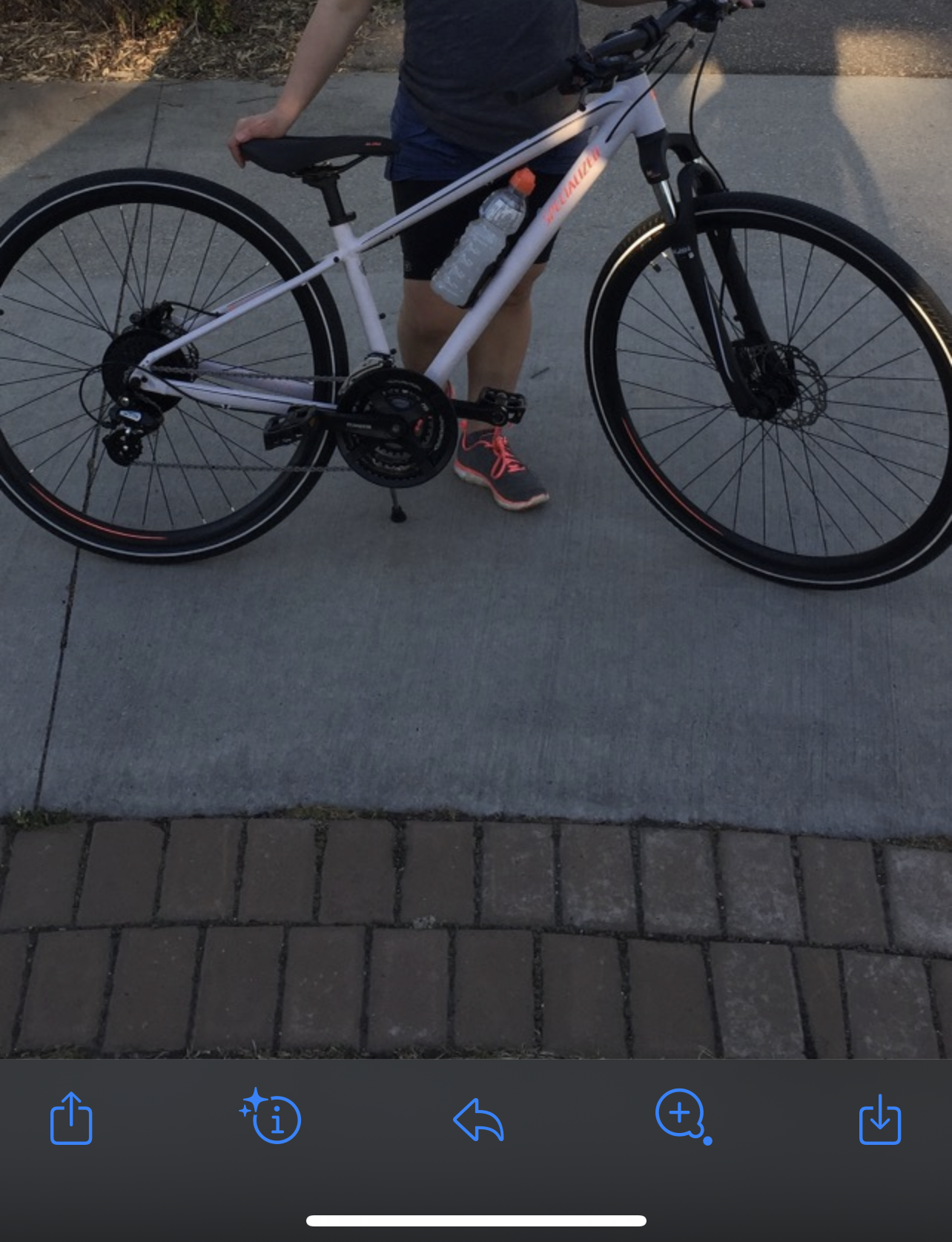 2019 Specialized Specialized Ariel Hydro Disc White and Pink