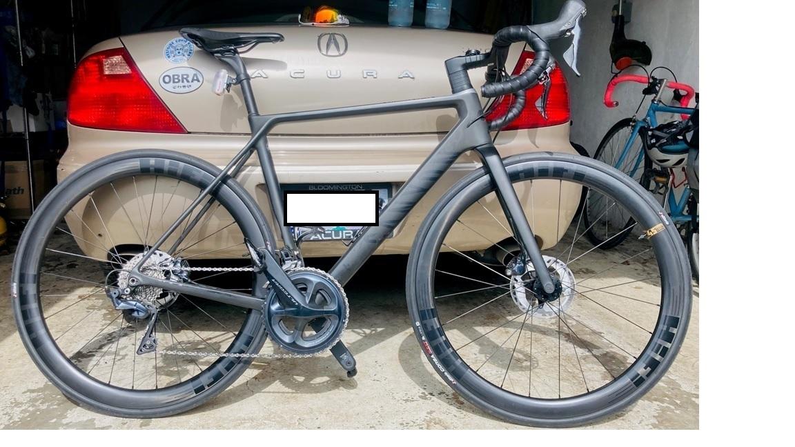 2020 Canyon bicycles Ultimate Black